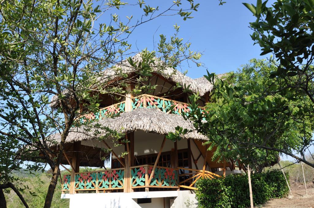 Azuluna 4*