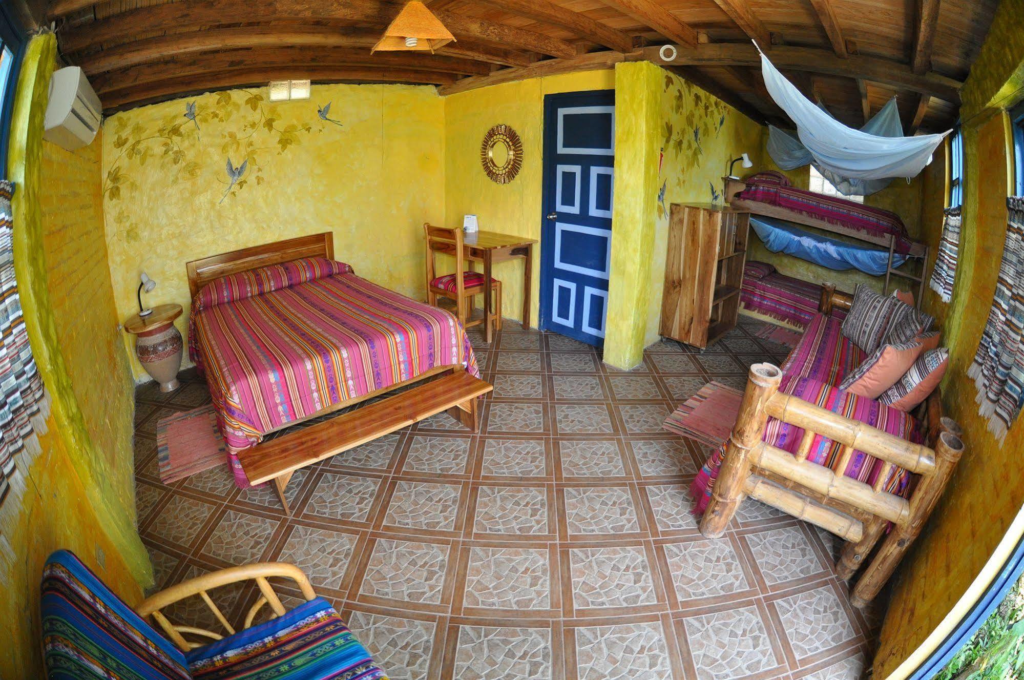 Hotel Azuluna 4*