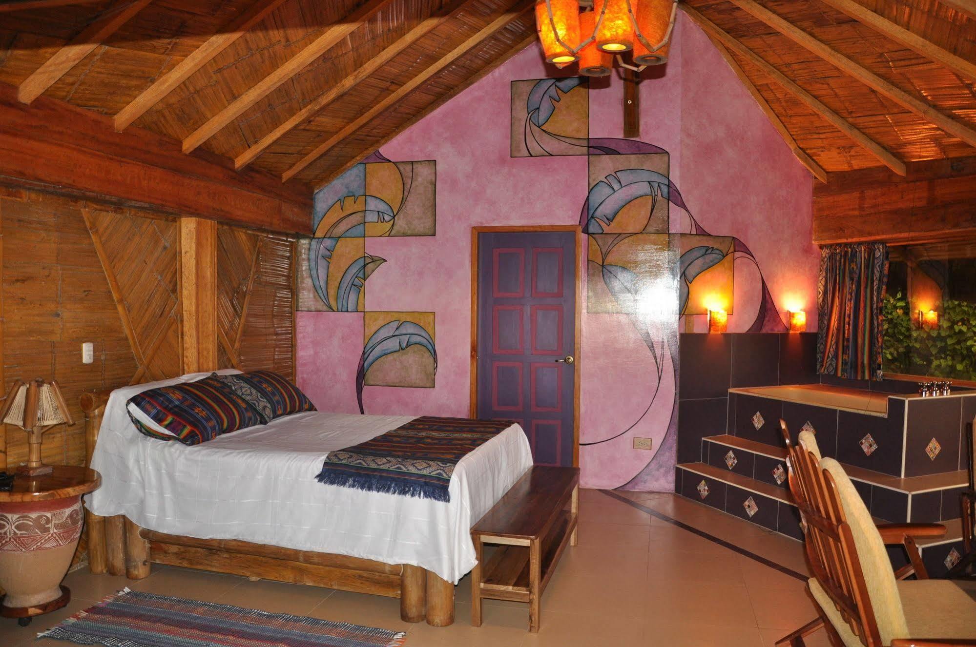 Azuluna Hotel Puerto López